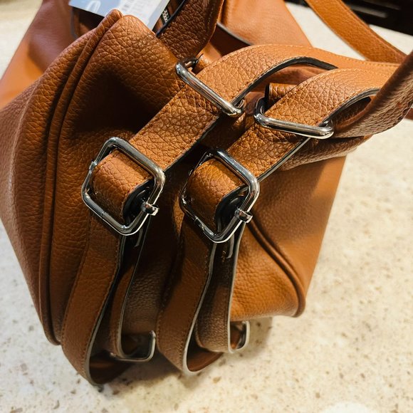 New item Baby Tiger Diaper bag - Picture 3 of 16